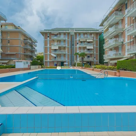Apartment Puerto Del Sol Immobiliare Pacella Lido di Jesolo